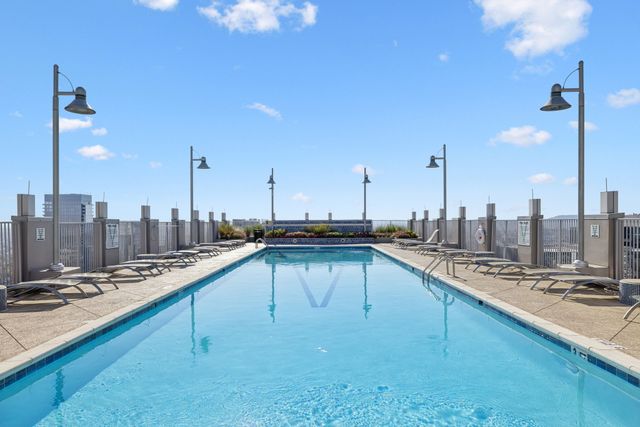 415 Church St Apt 1515, Nashville, TN 37219
