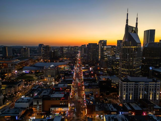 415 Church St Apt 1515, Nashville, TN 37219