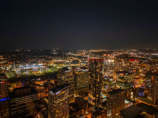 415 Church St Apt 1515, Nashville, TN 37219