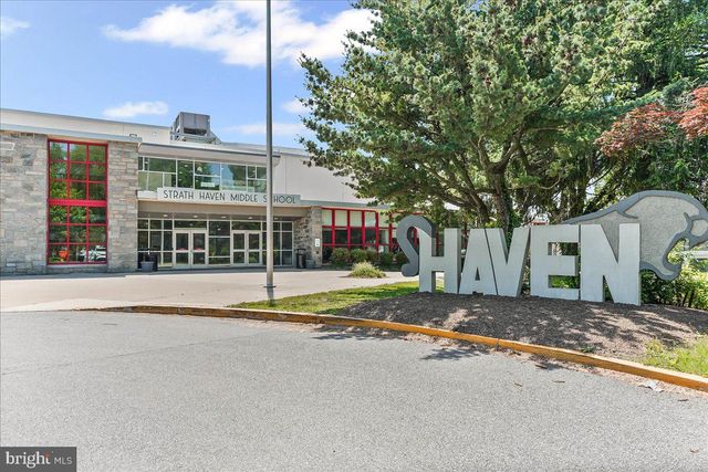 2 LAKE AVE, Media, PA 19063