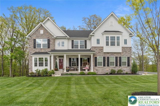 1606 watson Loop, Upper Macungie Twp, PA 18051