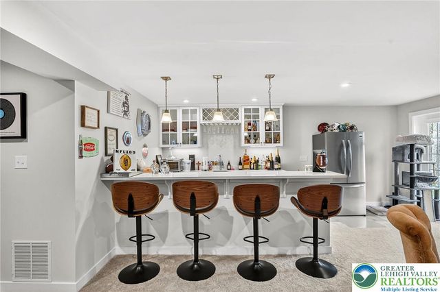 1606 watson Loop, Upper Macungie Twp, PA 18051