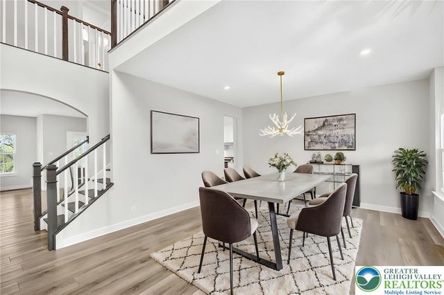 1606 watson Loop, Upper Macungie Twp, PA 18051