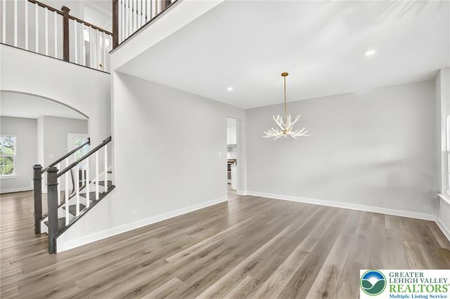 1606 watson Loop, Upper Macungie Twp, PA 18051