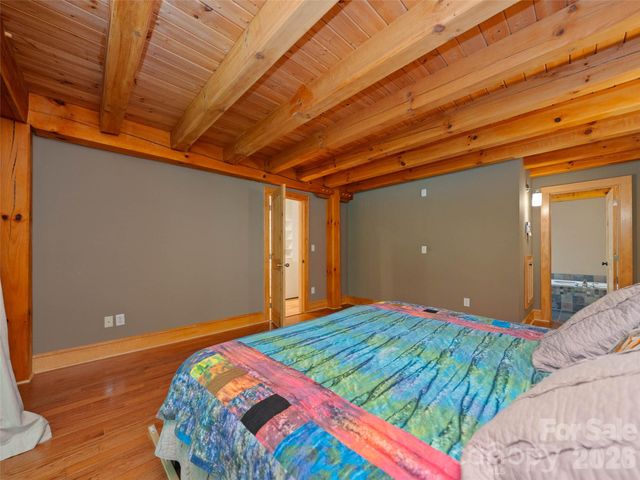 82 Red Oak Drive, Mills River, NC 28759