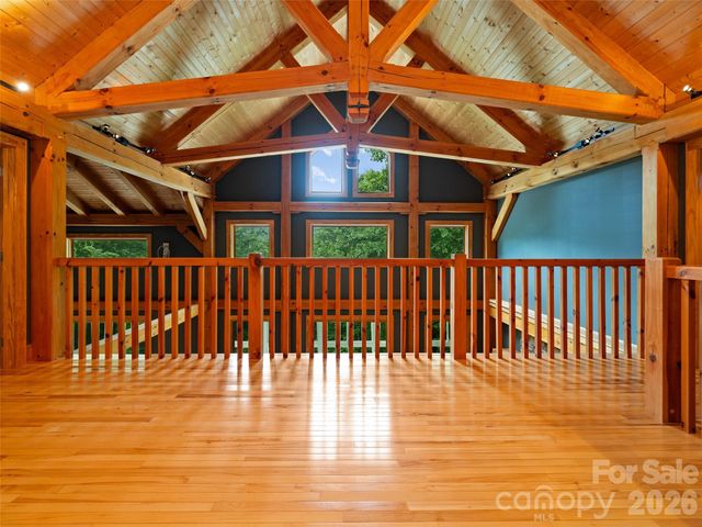 82 Red Oak Drive, Mills River, NC 28759