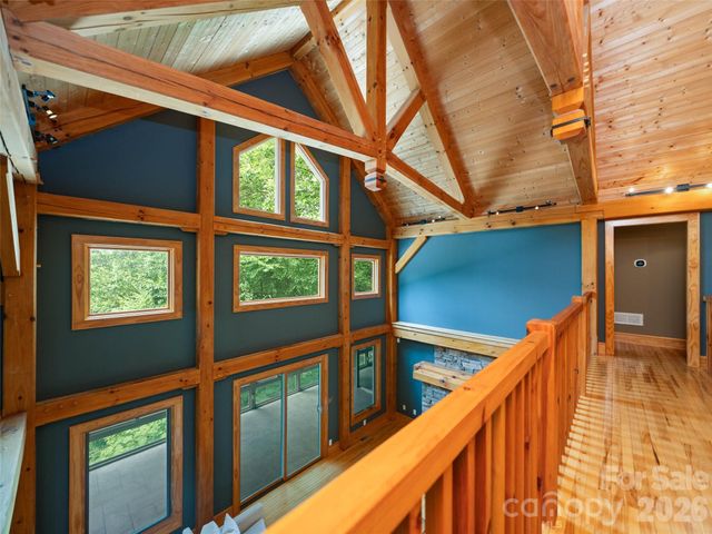 82 Red Oak Drive, Mills River, NC 28759