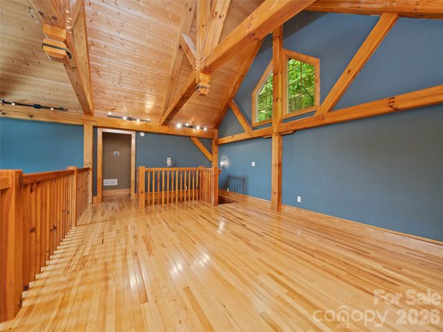 82 Red Oak Drive, Mills River, NC 28759