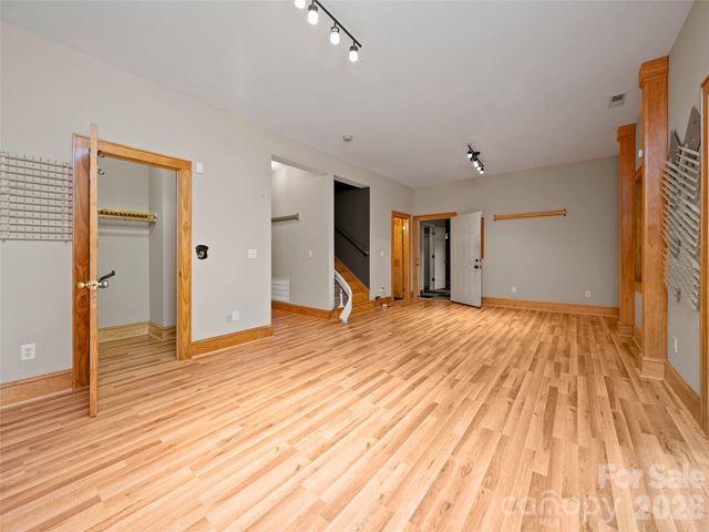 82 Red Oak Drive, Mills River, NC 28759