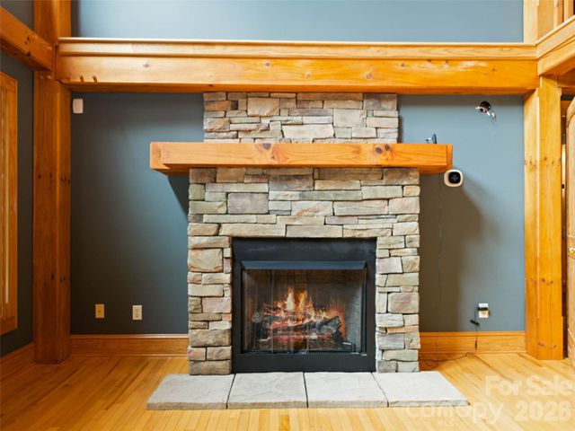 82 Red Oak Drive, Mills River, NC 28759
