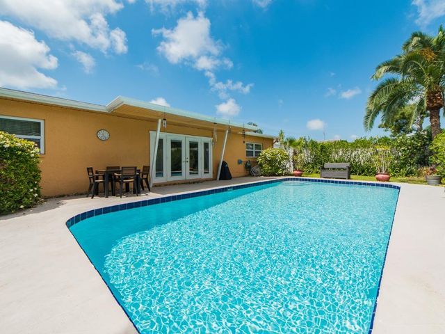 12435 MONARCH CIRCLE, Seminole, FL 33772