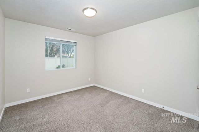 4585 W Everest St, Meridian, ID 83646