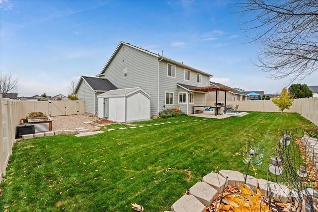 4585 W Everest St, Meridian, ID 83646