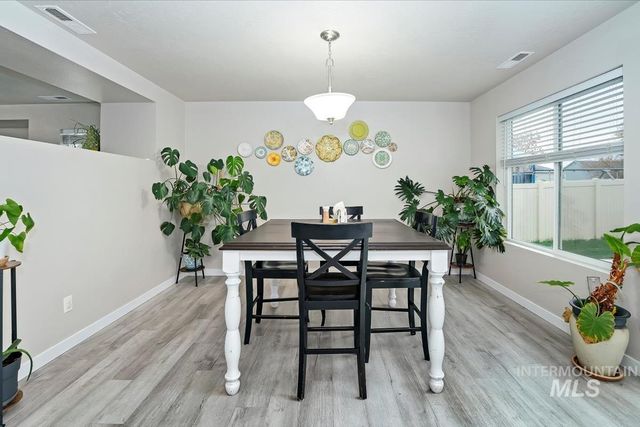 4585 W Everest St, Meridian, ID 83646