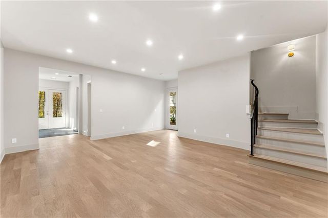 11825 Serenbe Lane, Chattahoochee Hills, GA 30268