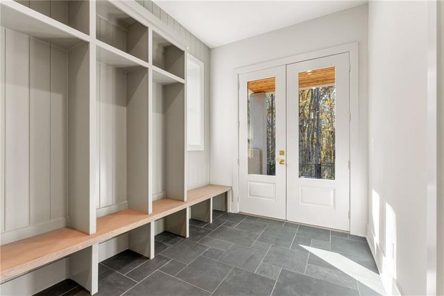 11825 Serenbe Lane, Chattahoochee Hills, GA 30268