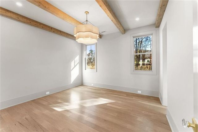 11825 Serenbe Lane, Chattahoochee Hills, GA 30268