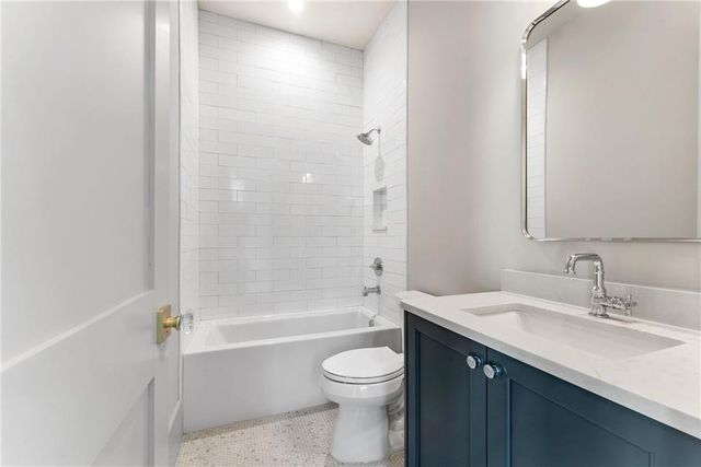 11825 Serenbe Lane, Chattahoochee Hills, GA 30268