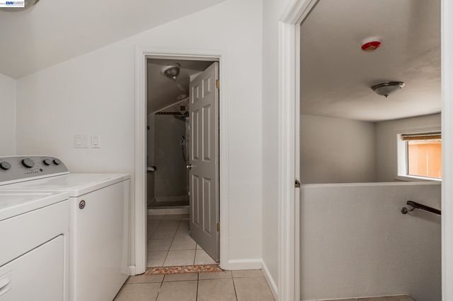 2241 Kelly St, Hayward, CA 94541