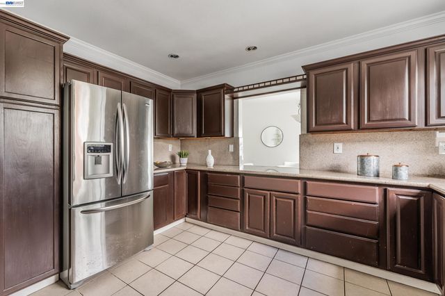 2241 Kelly St, Hayward, CA 94541