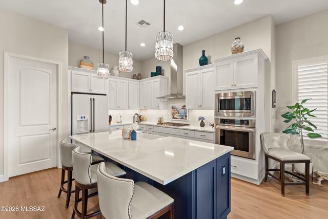 61504 E Travertine Street, Oracle, AZ 85623