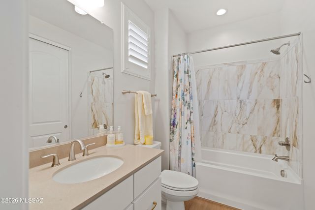 61504 E Travertine Street, Oracle, AZ 85623