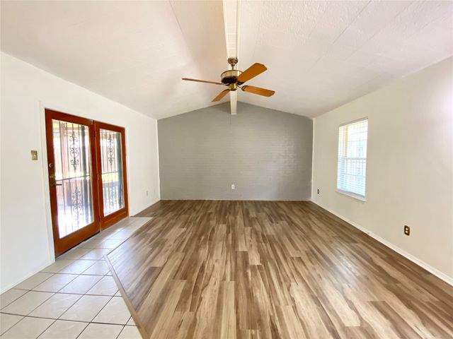 4326 Upland Way, Garland, TX 75042