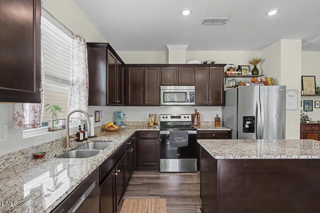 1524 Rhodes Pond Street, Wendell, NC 27591