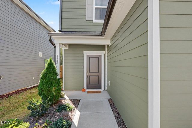 1524 Rhodes Pond Street, Wendell, NC 27591