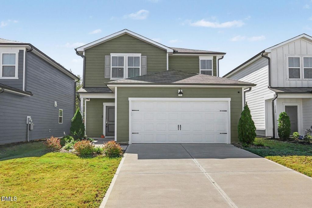 1524 Rhodes Pond Street, Wendell, NC 27591