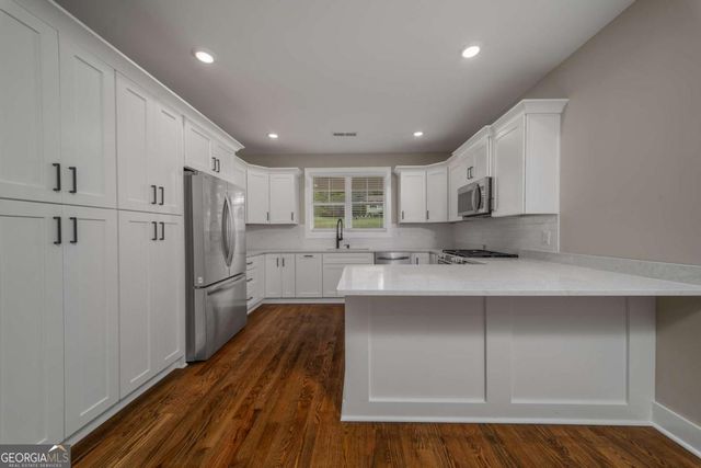 315 River Bluff Drive, Woodstock, GA 30188