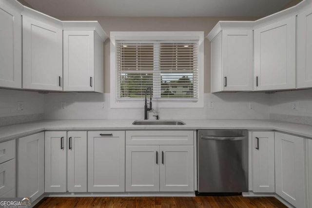 315 River Bluff Drive, Woodstock, GA 30188