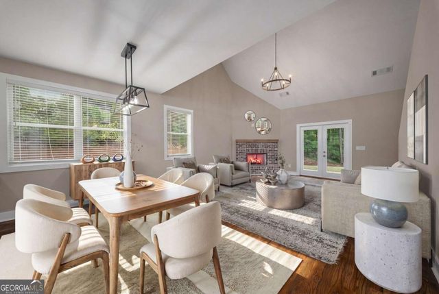 315 River Bluff Drive, Woodstock, GA 30188