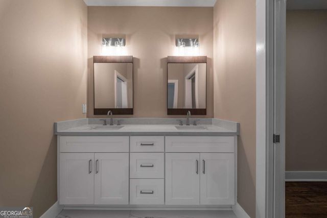 315 River Bluff Drive, Woodstock, GA 30188