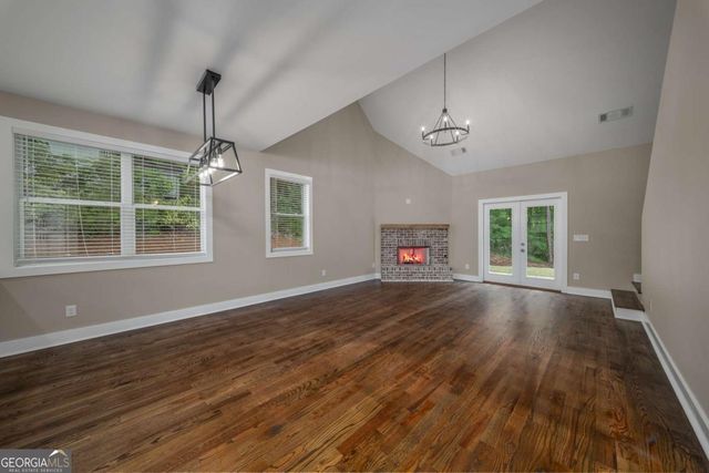 315 River Bluff Drive, Woodstock, GA 30188