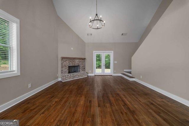 315 River Bluff Drive, Woodstock, GA 30188