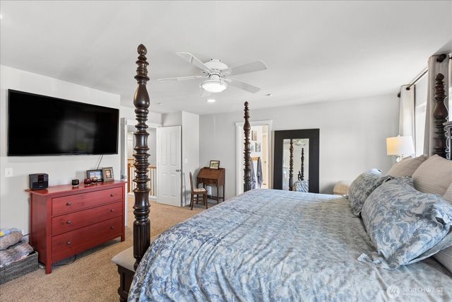 1074 Ridge Street, Mukilteo, WA 98275