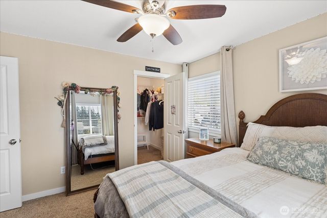 1074 Ridge Street, Mukilteo, WA 98275
