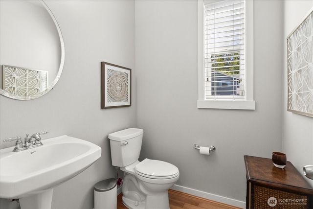 1074 Ridge Street, Mukilteo, WA 98275