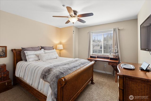 1074 Ridge Street, Mukilteo, WA 98275