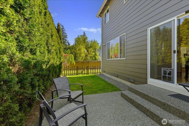 1074 Ridge Street, Mukilteo, WA 98275