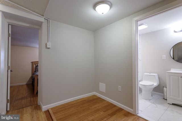 108 ROXBOROUGH AVE, Philadelphia, PA 19127