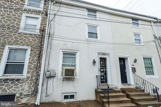 108 ROXBOROUGH AVE, Philadelphia, PA 19127