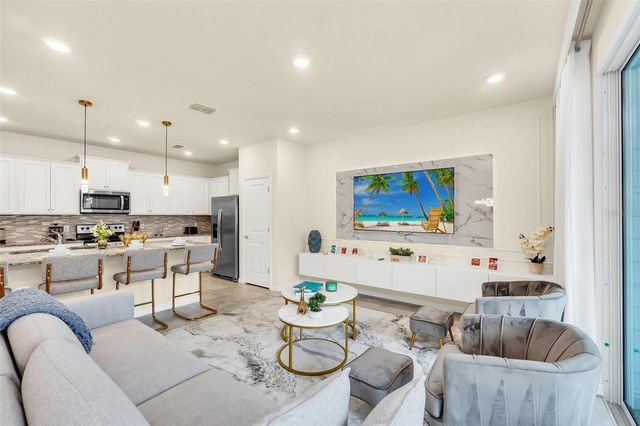 830 PARADISE DRIVE, Davenport, FL 33897