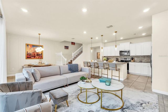 830 PARADISE DRIVE, Davenport, FL 33897