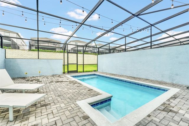 830 PARADISE DRIVE, Davenport, FL 33897