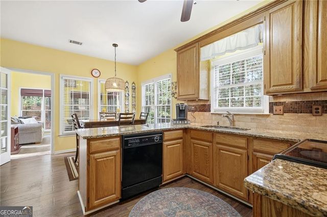 945 Club Chase Court, Roswell, GA 30076