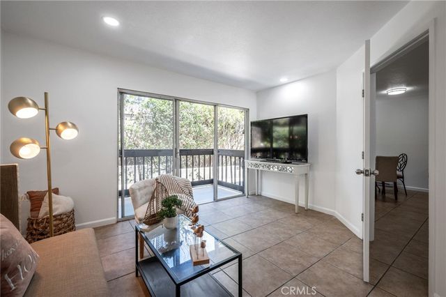 378 S Miraleste Drive 426, San Pedro, CA 90732