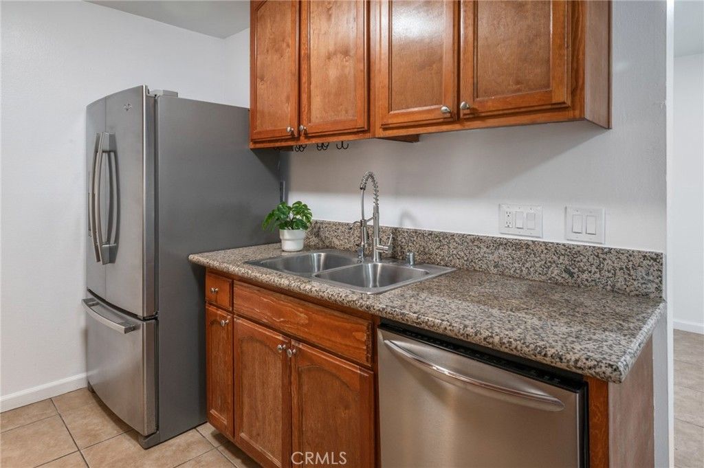 Image 11 of property listing at 378 S Miraleste Drive 426, San Pedro, CA 90732