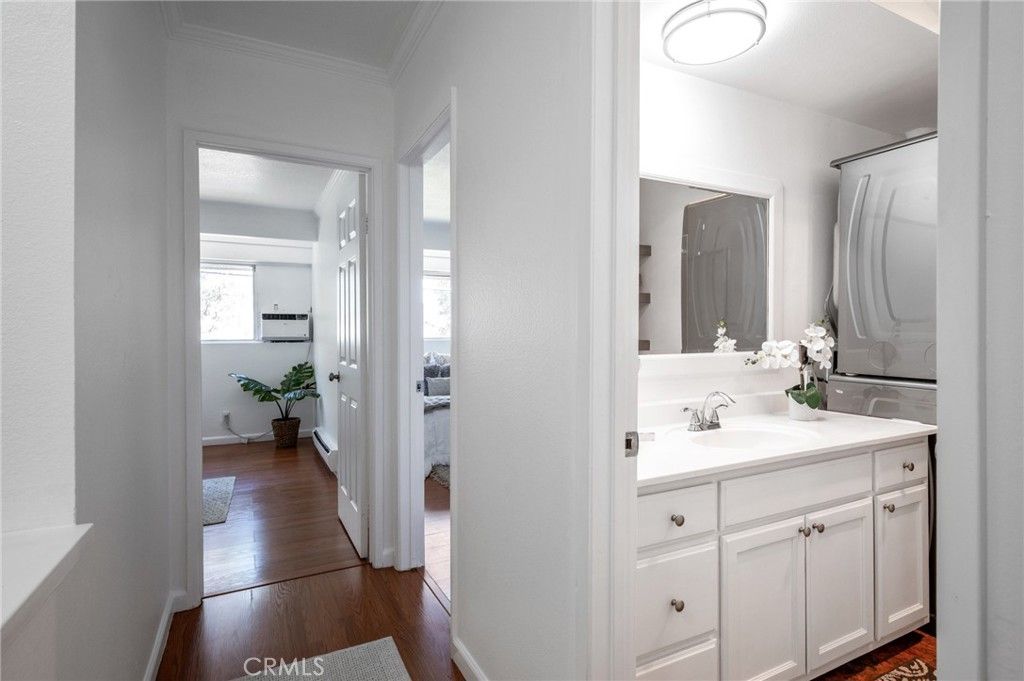 Image 16 of property listing at 378 S Miraleste Drive 426, San Pedro, CA 90732